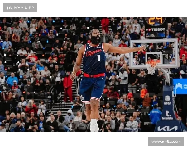 快船117-109战胜黄蜂，伦纳德35分哈登32+10助队取三连胜