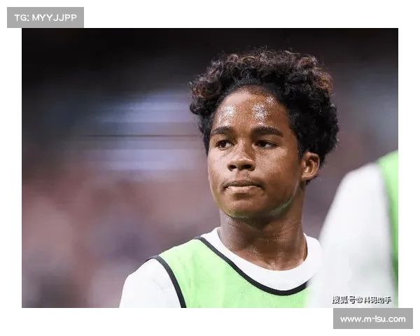 恩德里克租借里昂后6场5球1助攻，当选球队一月最佳球员